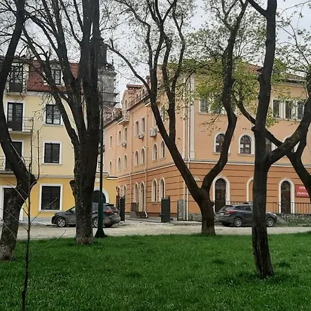 Апартаменти - Історія З Вікна Kamianets-Podilskyi Exterior photo