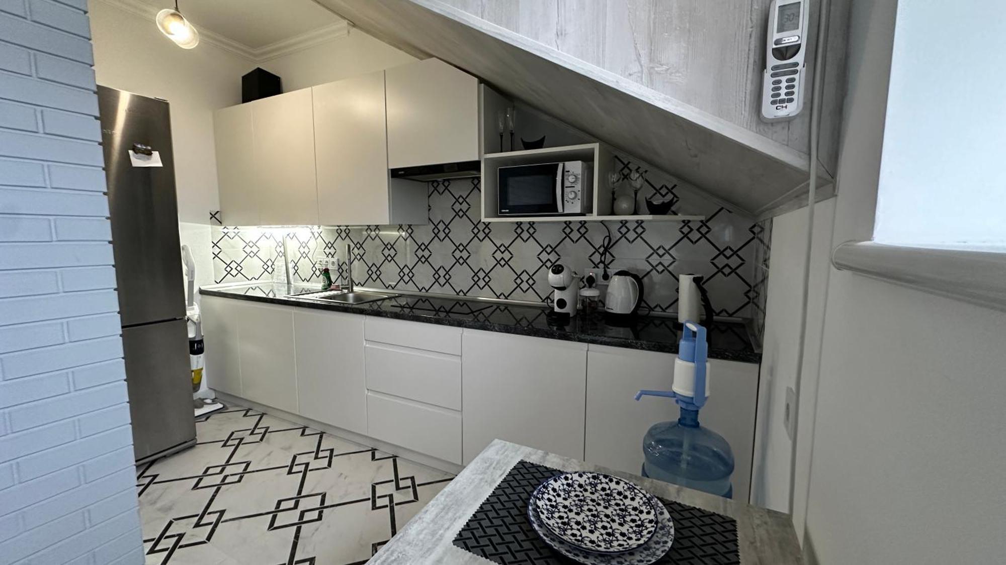 Apartment - історія з вікна Kamianets-Podilskyi